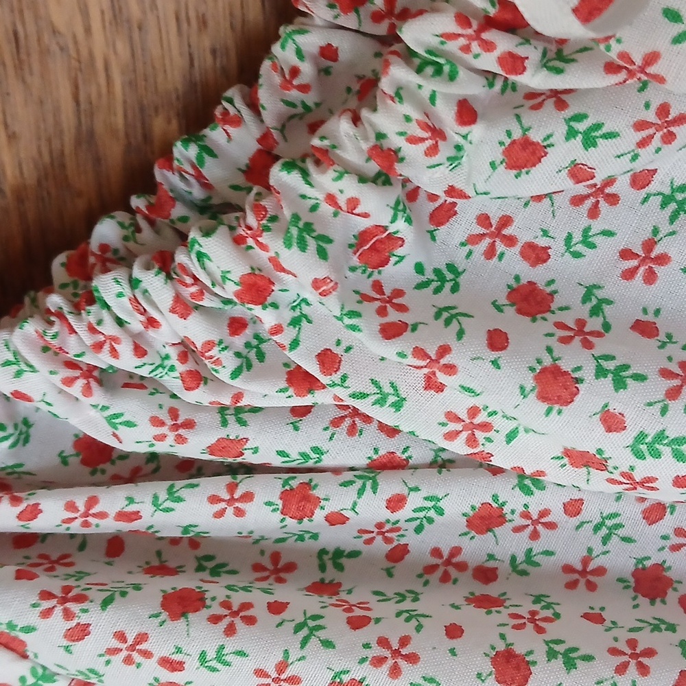 Vintage Handcrafted Summer House Dress - Picture 4 of 11